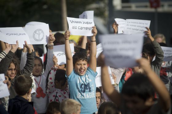 Plataformas pro infancia piden ampliar las becas comedor | Cataluña ... Plataformas pro infancia piden ampliar las becas comedor | Cataluña ...