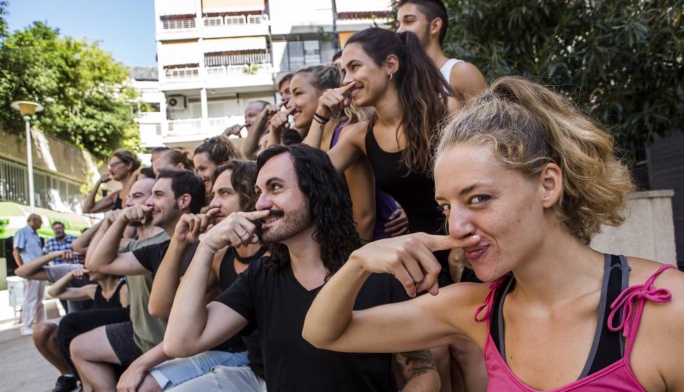 Un Musical A Cop De Claque Amb El Segell De Coco Comin Cultura El Pais Catalunya