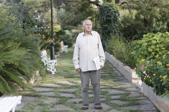 Juan Goytisolo recibe el Premio Formentor con Carlos Fuentes en el recuerdo