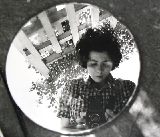 Resultado de imagen de vivian maier autoretratos"