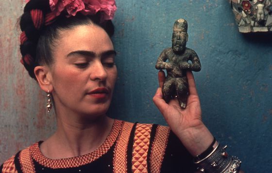 El amor de Frida Kahlo y un artista español  Cultura  EL 