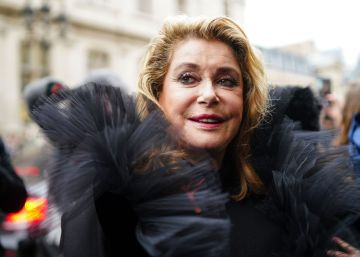 Catherine Deneuve, hospitalizada en París en “estado grave”