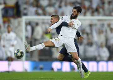 Ramos adelanta de cabeza al Madrid en Mendizorroza (0-1)