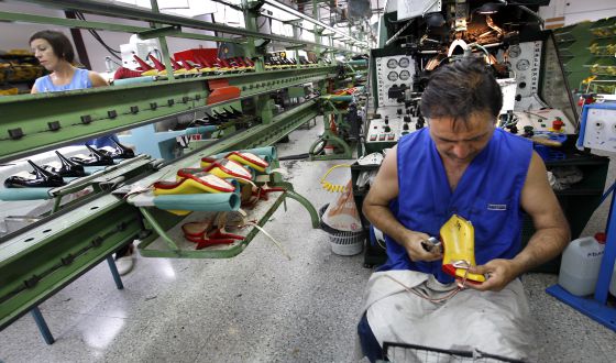 Las Pymes Recuperan El Pulso Economia El Pais