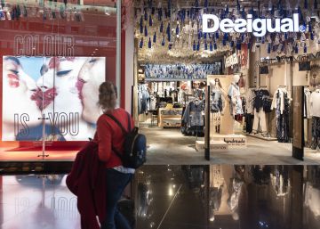 Desigual Tries To Straighten Its Course After A 14 Drop In Sales In 18 Economy Spain S News