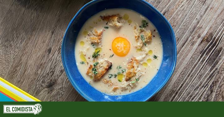 Thyme soup |  Recipes El Comidista EL PAÍS