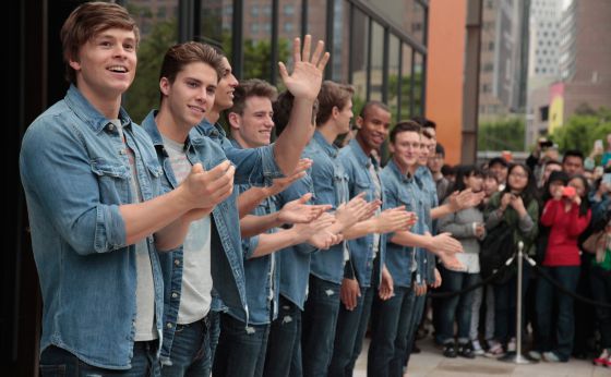 Se Acabaron Los Torsos Desnudos De Abercrombie Estilo El Pais