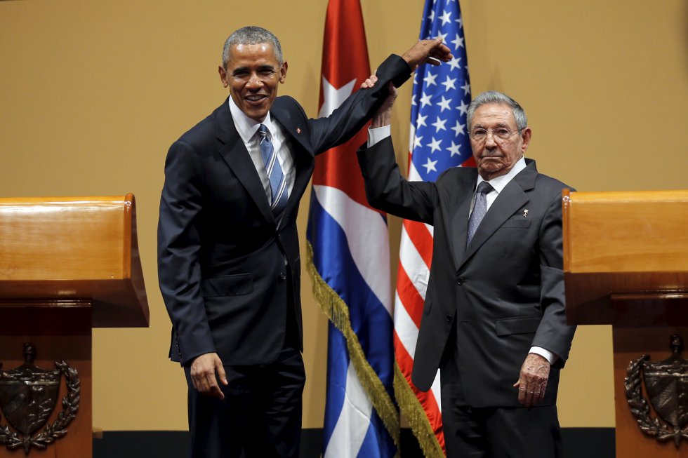 Resultado de imagen para foto de obama en la habana