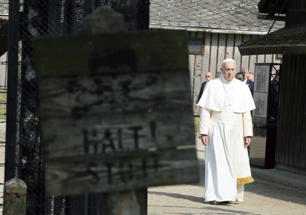 Fotos: El papa Francisco visita Auschwitz | Internacional | EL PAÍS