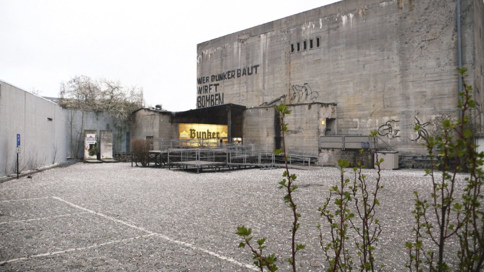 Fotos Reconstruyen El Estudio En El Que Muri Hitler Cultura EL PA S fotos-reconstruyen-el-estudio-en-el-que-muri-hitler-cultura-el-pa-s