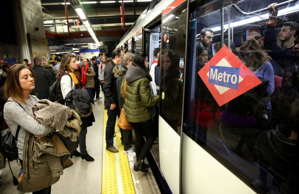 Fotos: La huelga de metro de Madrid, en imágenes | Madrid | EL PAÍS