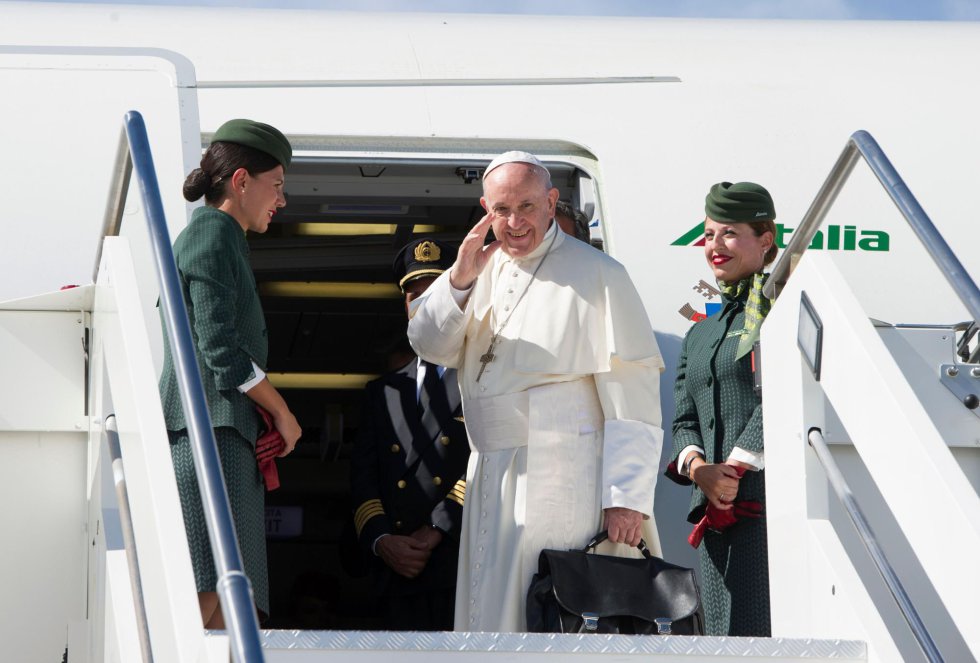 "Papa entrando al avion"