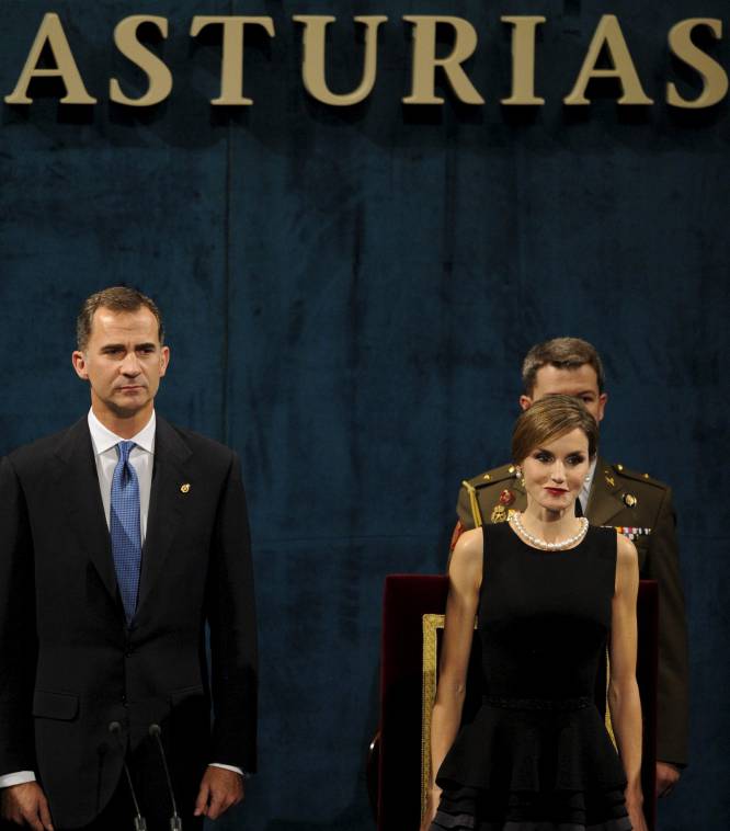 El rey Felipe VI y la reina Letizia, durante la ceremonia de entrega de los Premios Princesa de Asturias 2015.