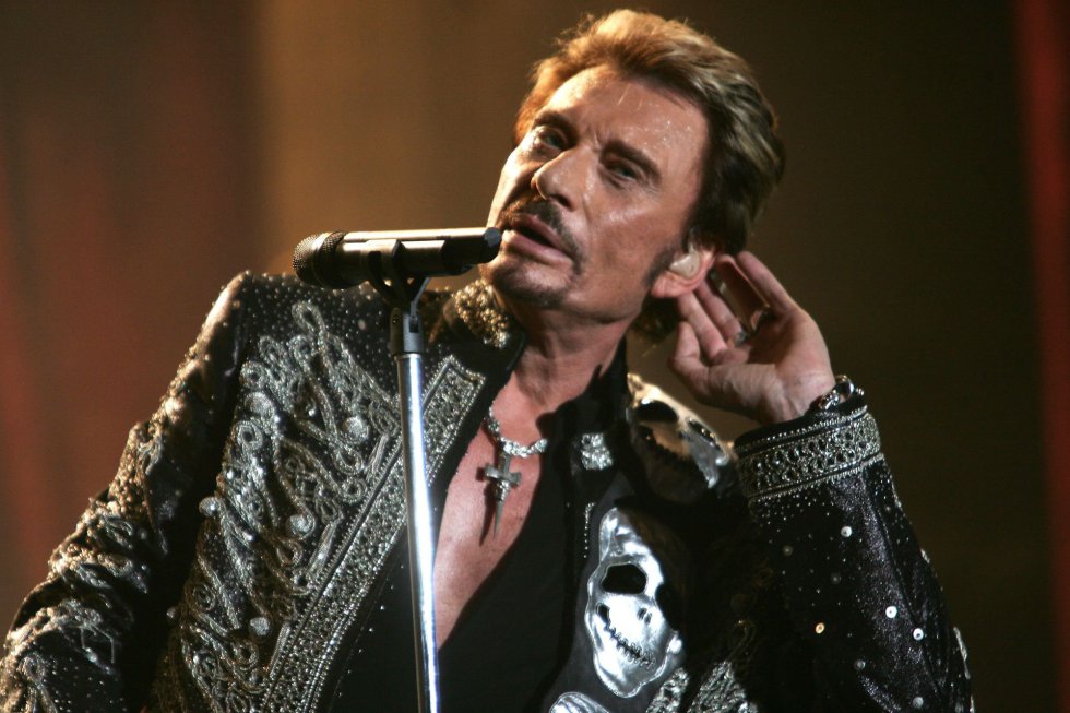 Hallyday durante un concierto en Bercy (París) en 2006. 