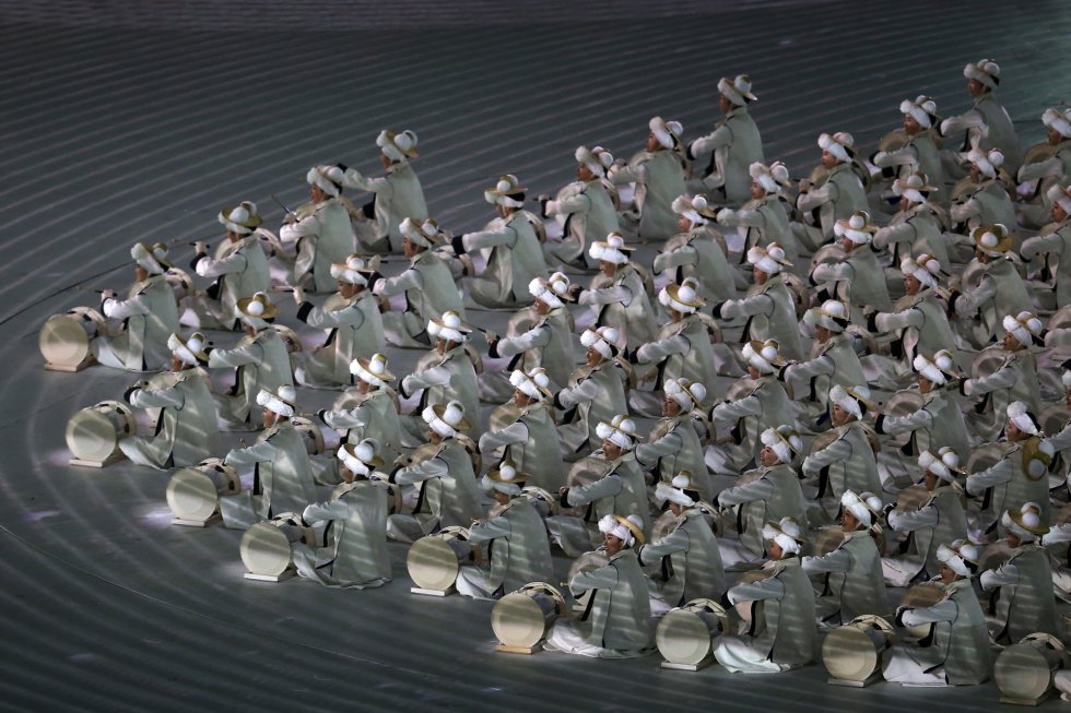 Performance durante la ceremonia de inauguración de los Juegos Olímpicos de Invierno 2018 de Pyeongchang, el 9 de febrero de 2018. 