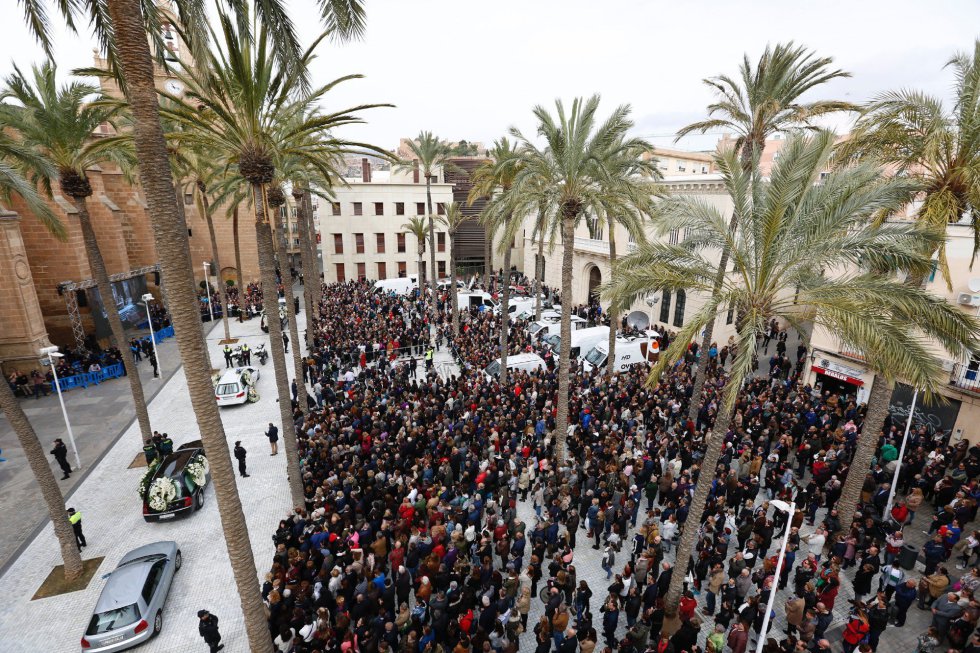 El funeral de Gabriel Cruz en la Catedral de Almería,  1520932743_540808_1520938882_album_normal