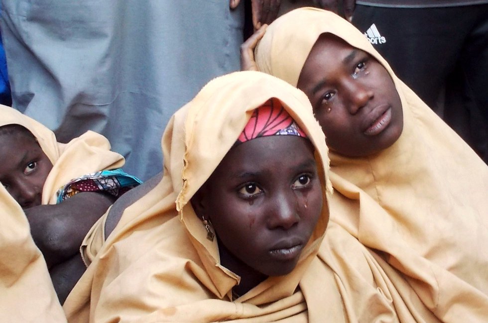 Algunas de las niñas de Dapchi liberadas por Boko Haram en Jumbam (Nigeria).rn