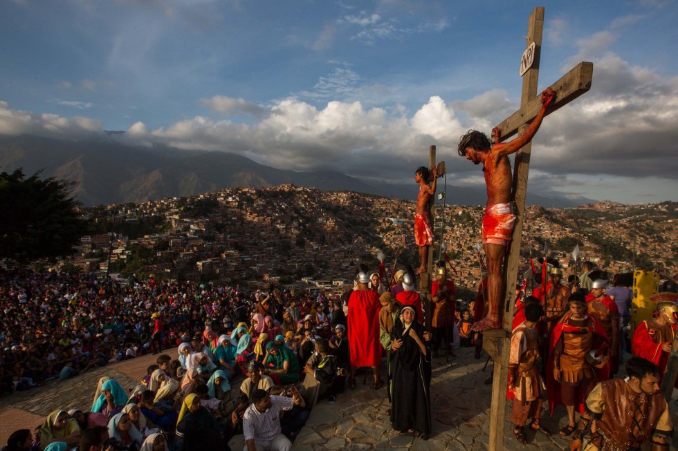 Vía crucis de Semana Santa