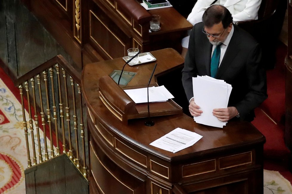 Fotos: La moción de censura del PSOE a Mariano Rajoy, en imágenes ...