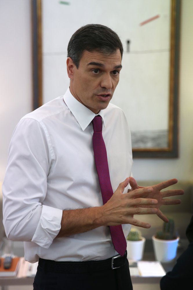 Fotos: Las imágenes de la entrevista de Pedro Sánchez a EL PAÍS ...