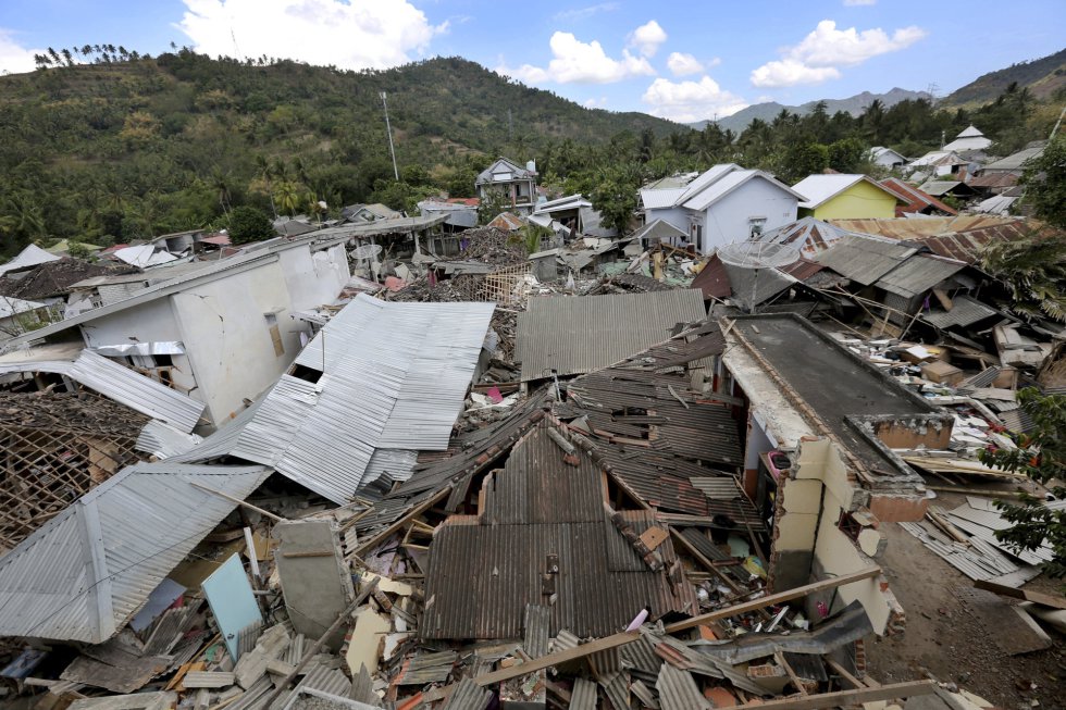 Vista de las casas derrumbadas en el norte de Lombok, el 7 de agosto de 2018.