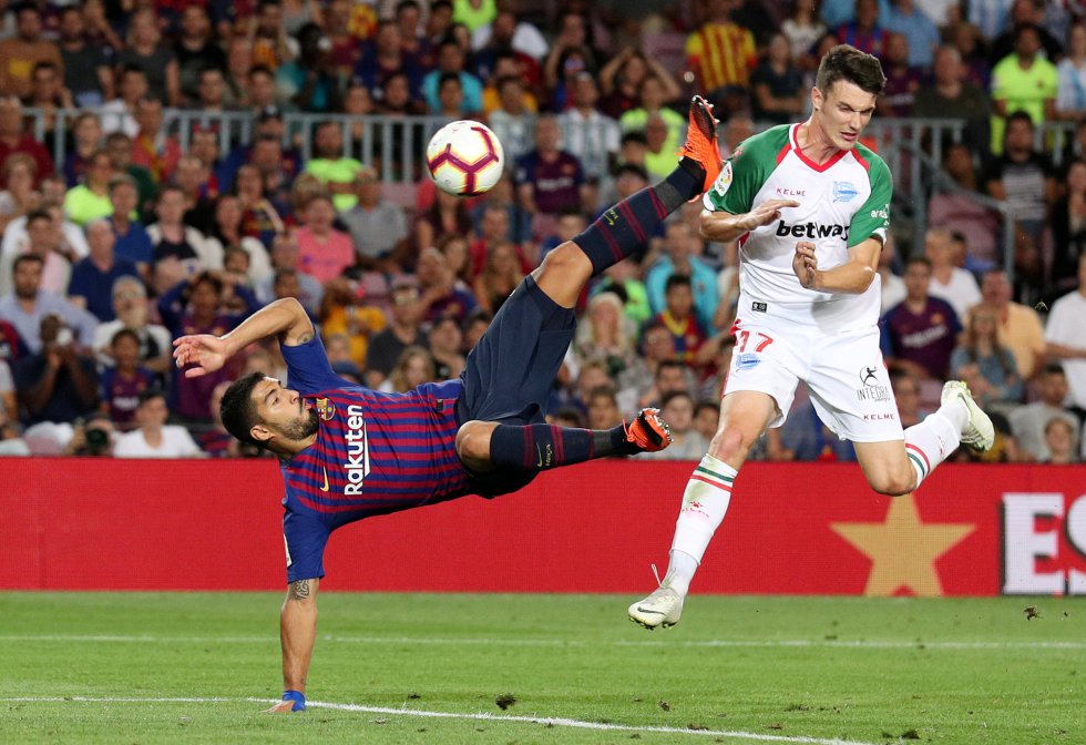 صور مباراة : برشلونة - ألافيس 3-0 ( 18-08-2018 ) 1534617062_749419_1534631596_album_normal