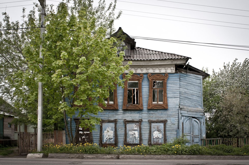 Una casa de campo o dacha abandonada en Rostov Veliky.