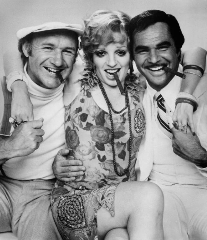 Desde la izquierda, Gene Hackman, Liza Minnelli y Burt Reynolds, en una fotografÃ­a promocional de la pelÃ­cula 'Los aventureros del Lucky Lady' de 1975.