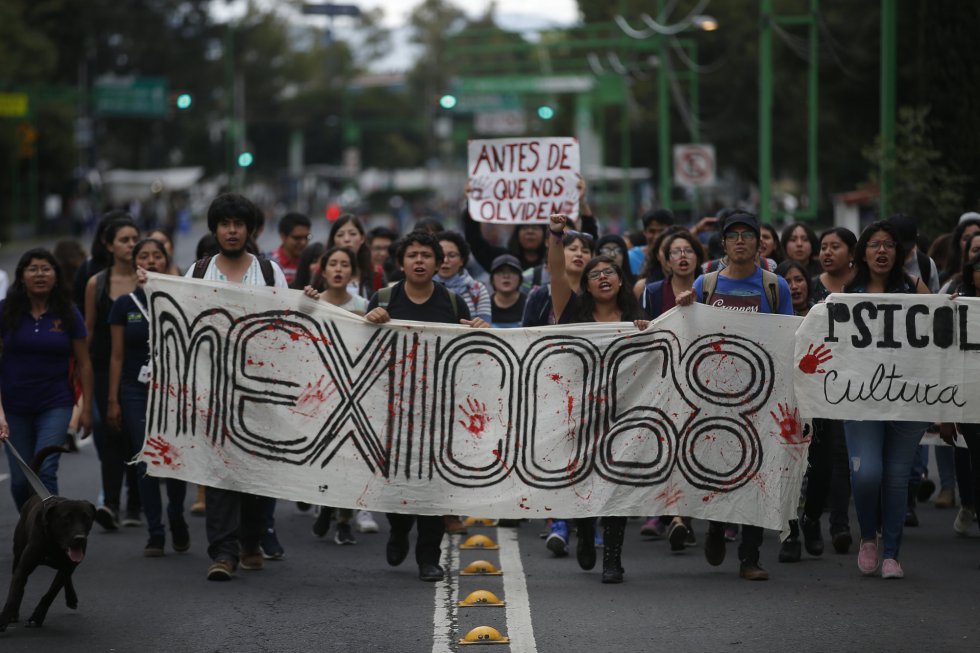 Fotos: México rememora la matanza estudiantil de 1968, en imágenes