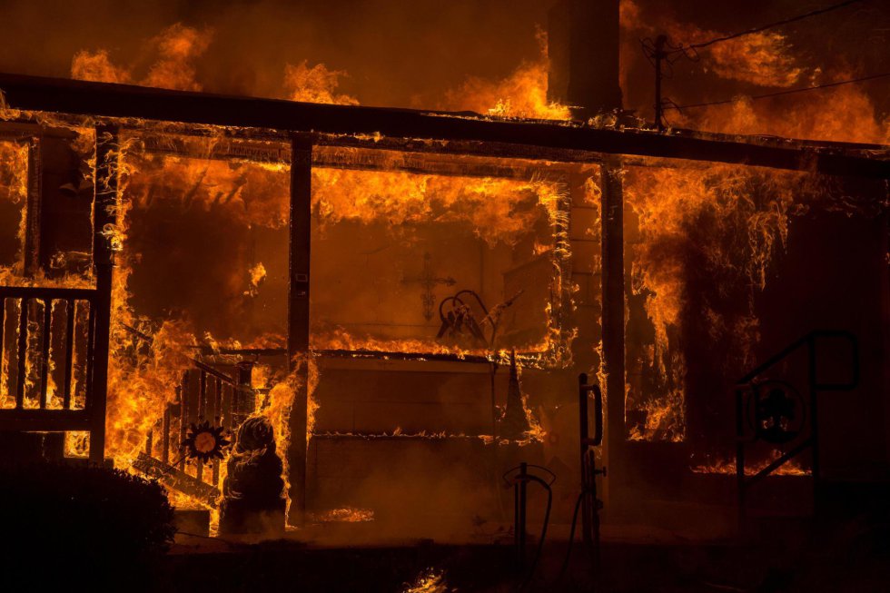 Westworld - Incendio  de California 1541750623_391919_1541750693_album_normal