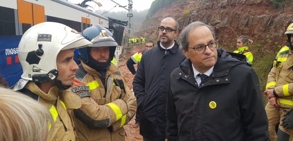 El presidente de la Generalitat, Quim Torra, y el consejero de Interior de la Generalitat, Miquel Buch, se han desplazado a la zona del accidente.