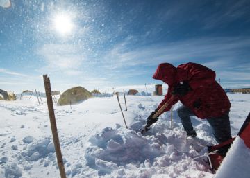 Hallada vida en un lago aislado bajo el hielo de la Antártida durante 100.000 años