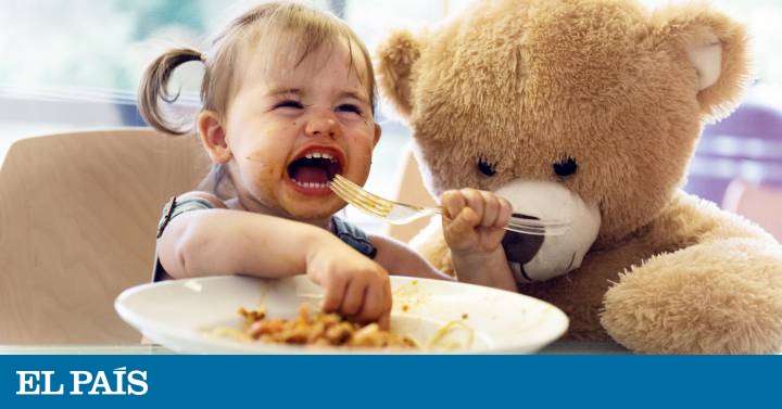 Tribuna | El ‘Baby-Led-Weaning’ o que tu bebé coma trozos y no purés te puede ahorrar la ortodoncia