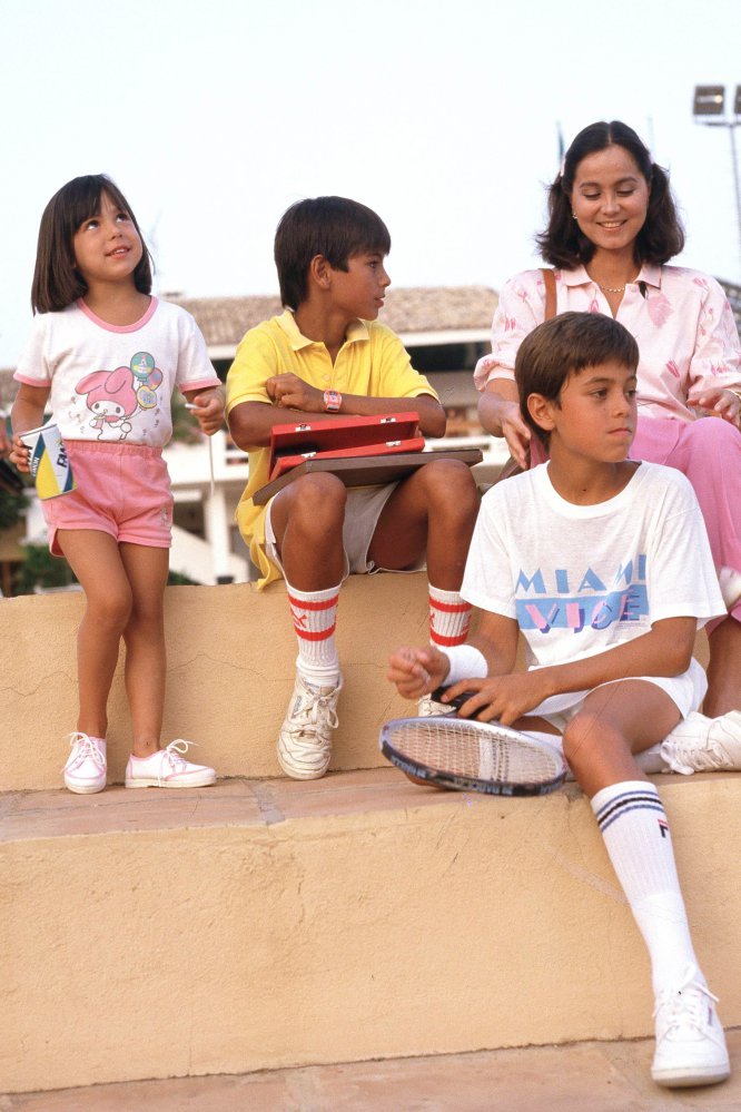 Isabel Preysler con sus Julio José, Ana y Enrique, en Marbella.