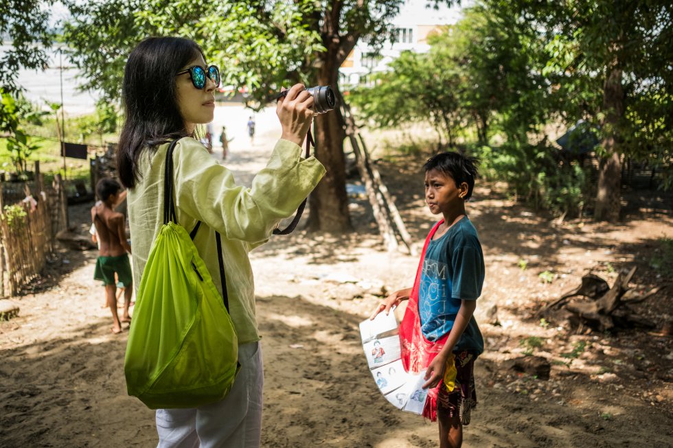 fotos-myanmar-pobreza-y-riqueza-en-la-misma-orilla-planeta-futuro