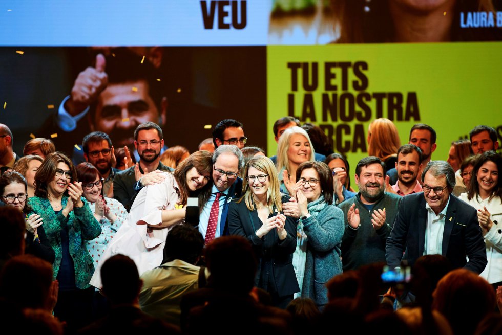 Fotos Elecciones Generales 28a Las Imágenes De La Pegada De Carteles España El PaÍs 5034