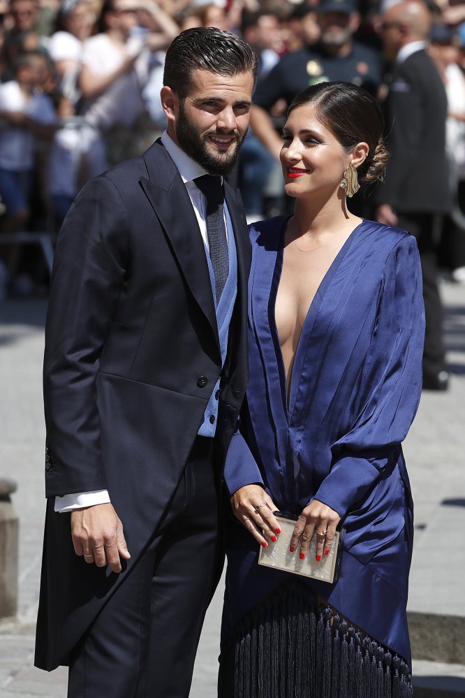 El futbolista Nacho Fernández y su pareja, María Cortes.