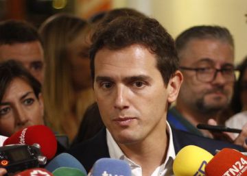 Vox sends out personal insults to Ciudadanos chief via Twitter