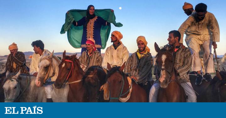fotos de jinetes de toros femeninos