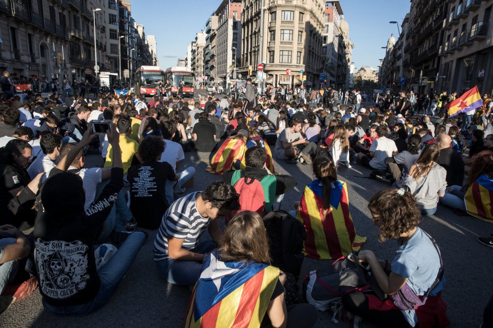 Los independentistas catalanes retoman las manifestaciones, en imágenes 1571152266_965287_1571157063_album_normal