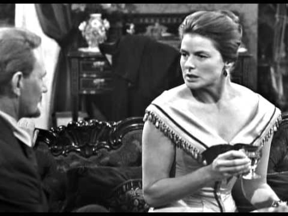 Ingrid Bergman protagonizó 'Hedda Gabler' en el cine en 1962, dirigida por George Schaefer.