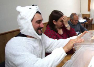 The town that voted in 32 seconds and other election anecdotes
