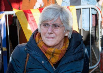 Scottish court releases Catalan separatist Clara Ponsatí on bail