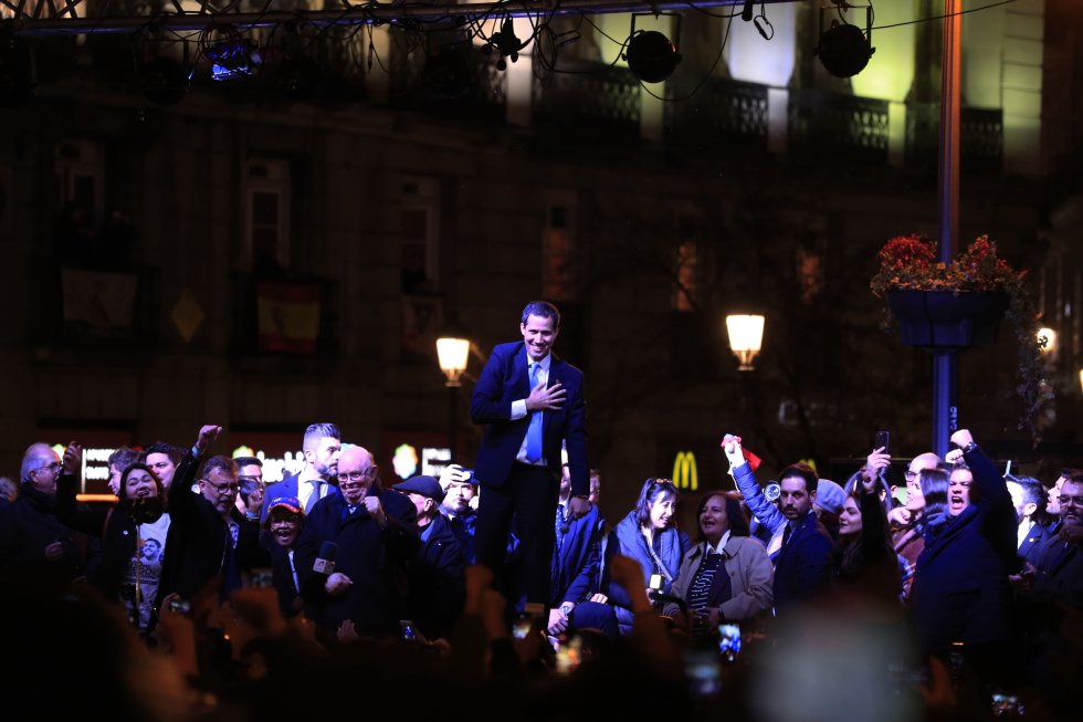 Juan Guaidó, durante su discurso ante los venezolanos concentrados este sábado en la Puerta del Sol de Madrid.