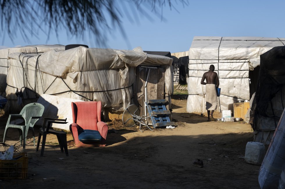 Campamento de inmigrantes en Lepe