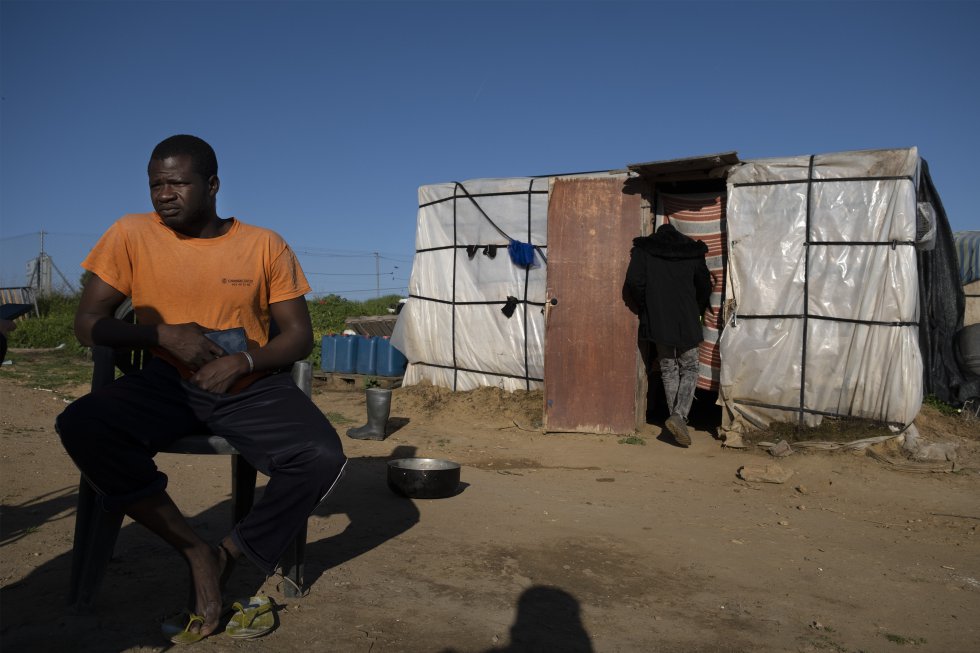 Campamento de inmigrantes en Lepe