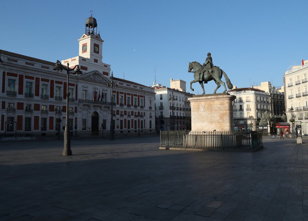La madrileña Puerta del Sol vacía, el 14 de marzo.