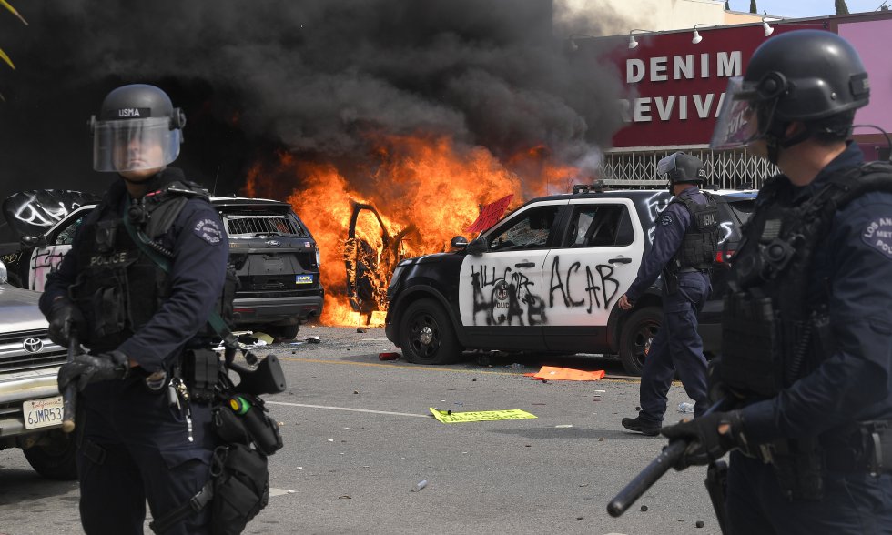 Un recuento de Associated Press cifra en 1.400 los detenidos en 17 ciudades de Estados Unidos en estas protestas, sin contar la noche del sábado.rn