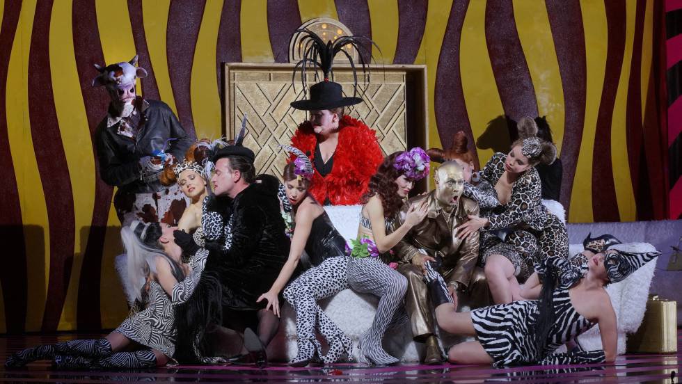 'La calisto', de Cavalli, en producción de la Bayerische Staatsoper de Múnich con dirección musical de Ivor Bolton y Christopher Moulds y dirección de escena de David Alden.