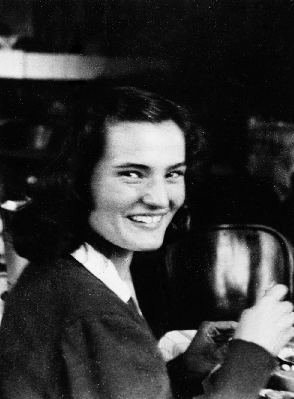 Carmen Laforet, recién obtenido el Premio Nadal, en enero de 1945.